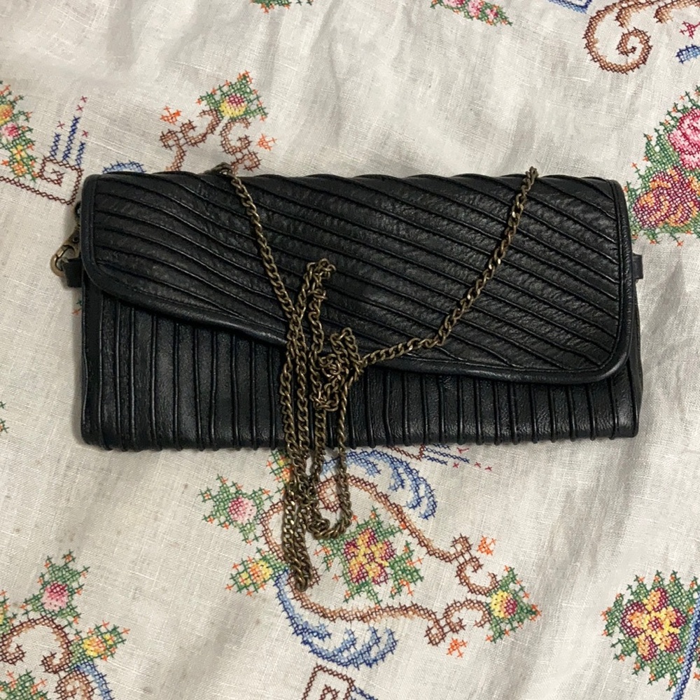 Lovestitch clutch / crossbody bag